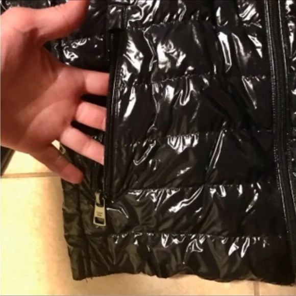 “CALVIN KLEIN PREMIUM DOWN COAT” IN “LIKE NEW” CONDITION‼️ - Picture 6 of 8